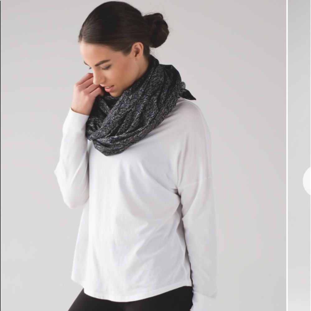 Vinyasa Wrap/scarf